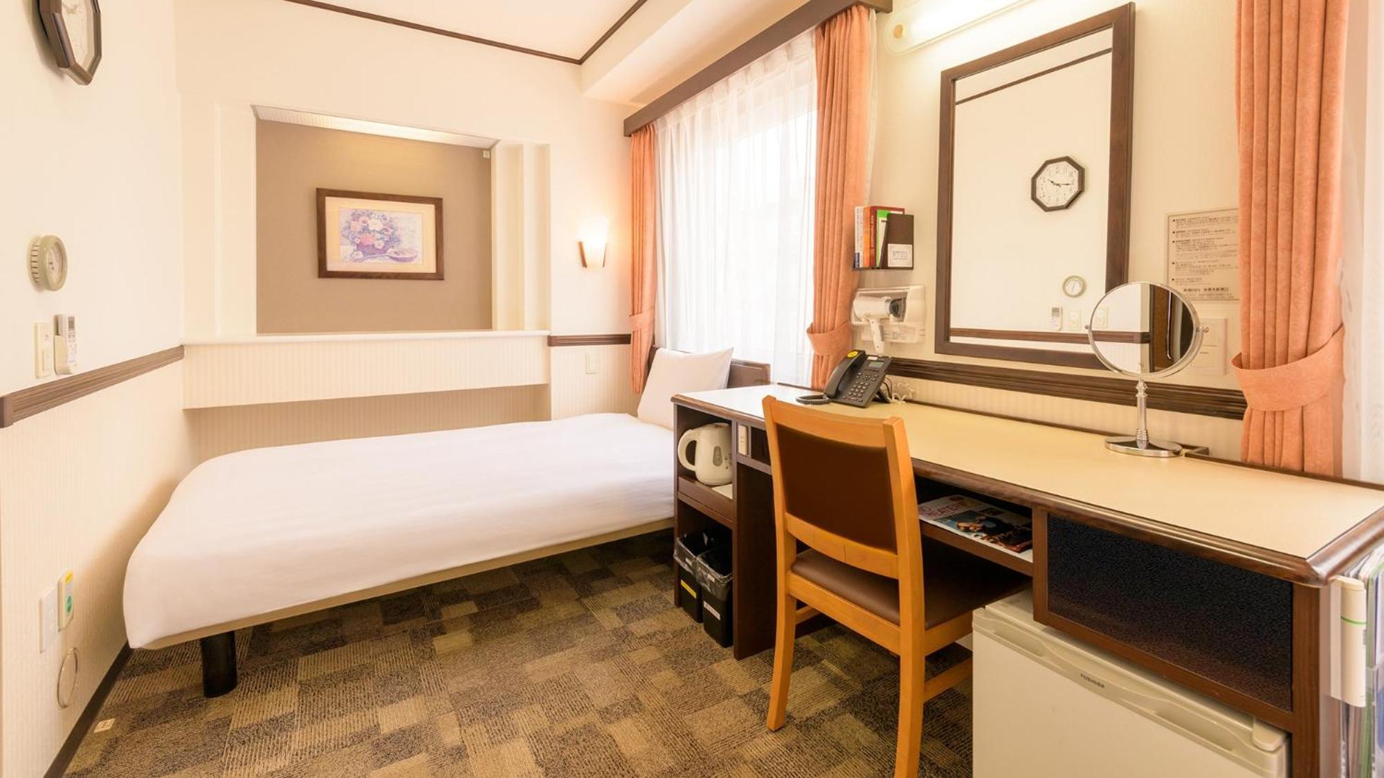 Toyoko Inn Fukushima Eki Nishi Guchi Pokój zdjęcie